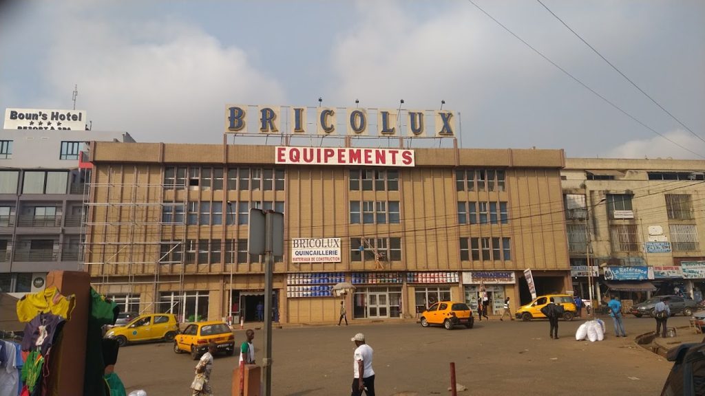 BRICOLUX Yaoundé